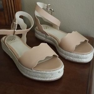 Vince Camuto Kamperla Espadrilles
